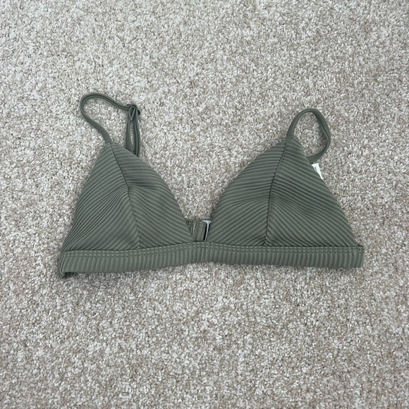 Hollister Other - Hollister olive green swim top